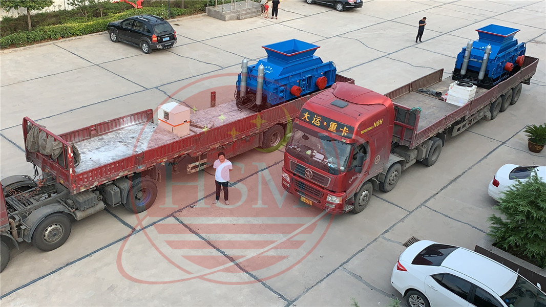 大型全自動液壓對輥破碎機(jī)